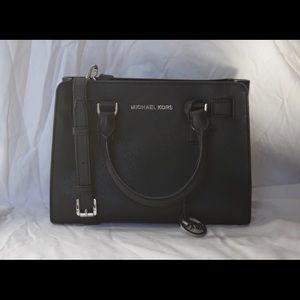 Michael Kors SM Dillon Satchel in Black